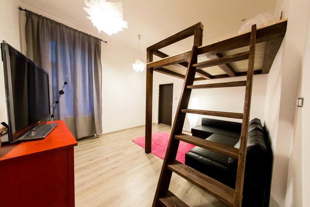 Freedom Rooms & Apartments プラハ エクステリア 写真