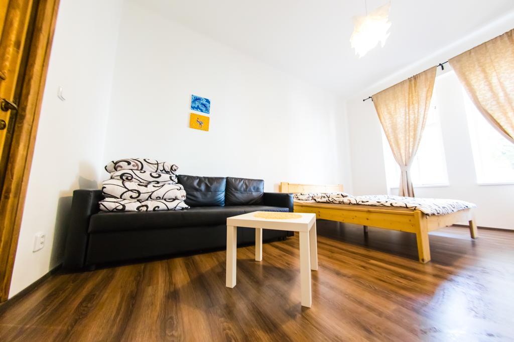 Freedom Rooms & Apartments プラハ エクステリア 写真