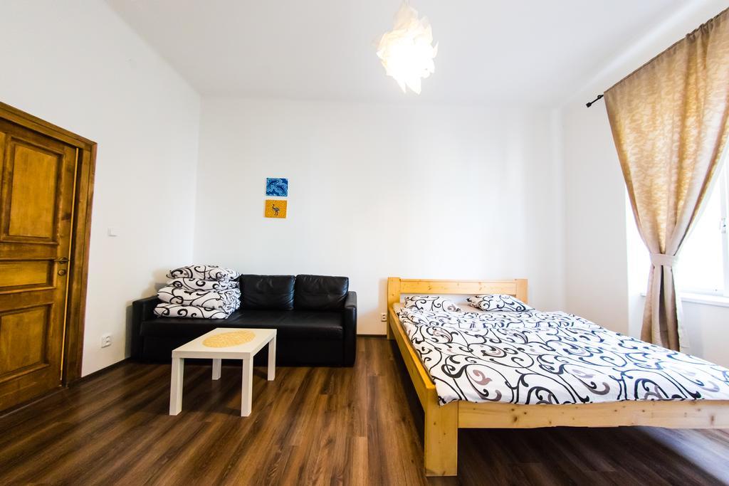 Freedom Rooms & Apartments プラハ エクステリア 写真