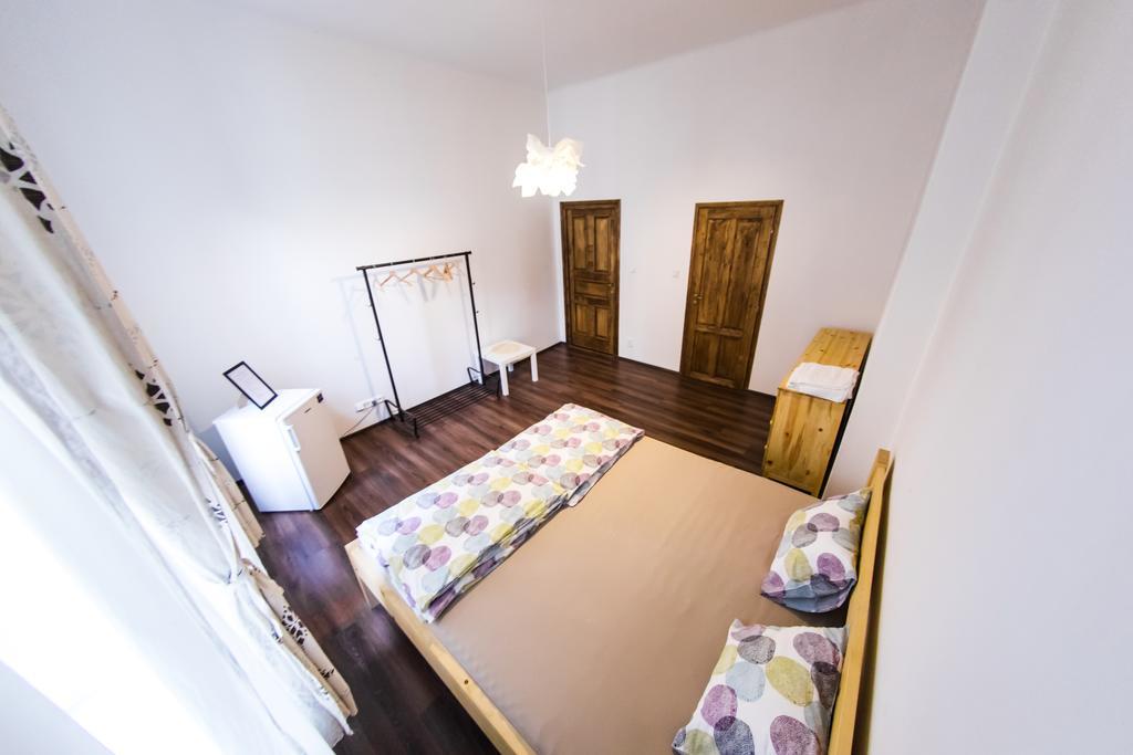 Freedom Rooms & Apartments プラハ エクステリア 写真