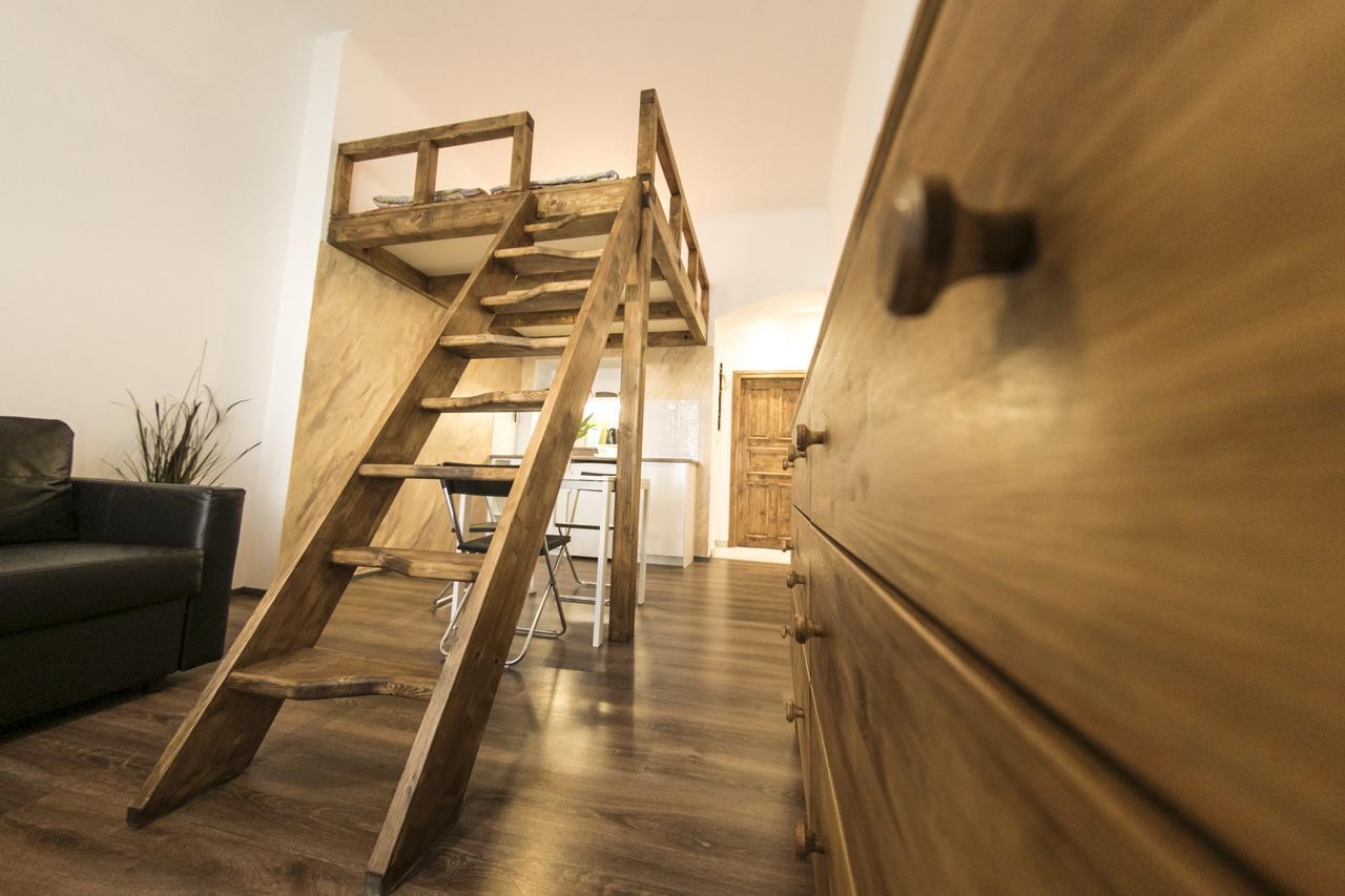 Freedom Rooms & Apartments プラハ エクステリア 写真