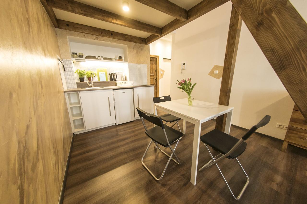 Freedom Rooms & Apartments プラハ エクステリア 写真