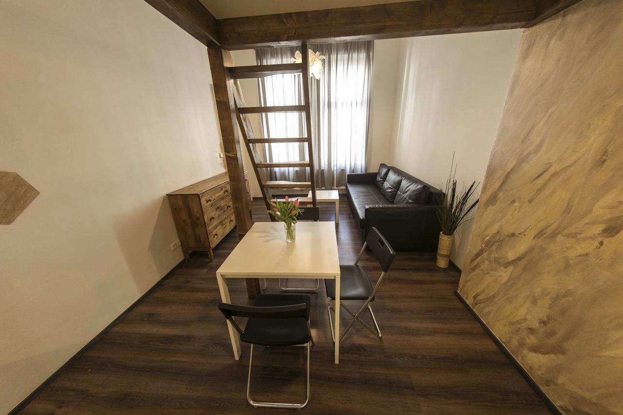 Freedom Rooms & Apartments プラハ エクステリア 写真