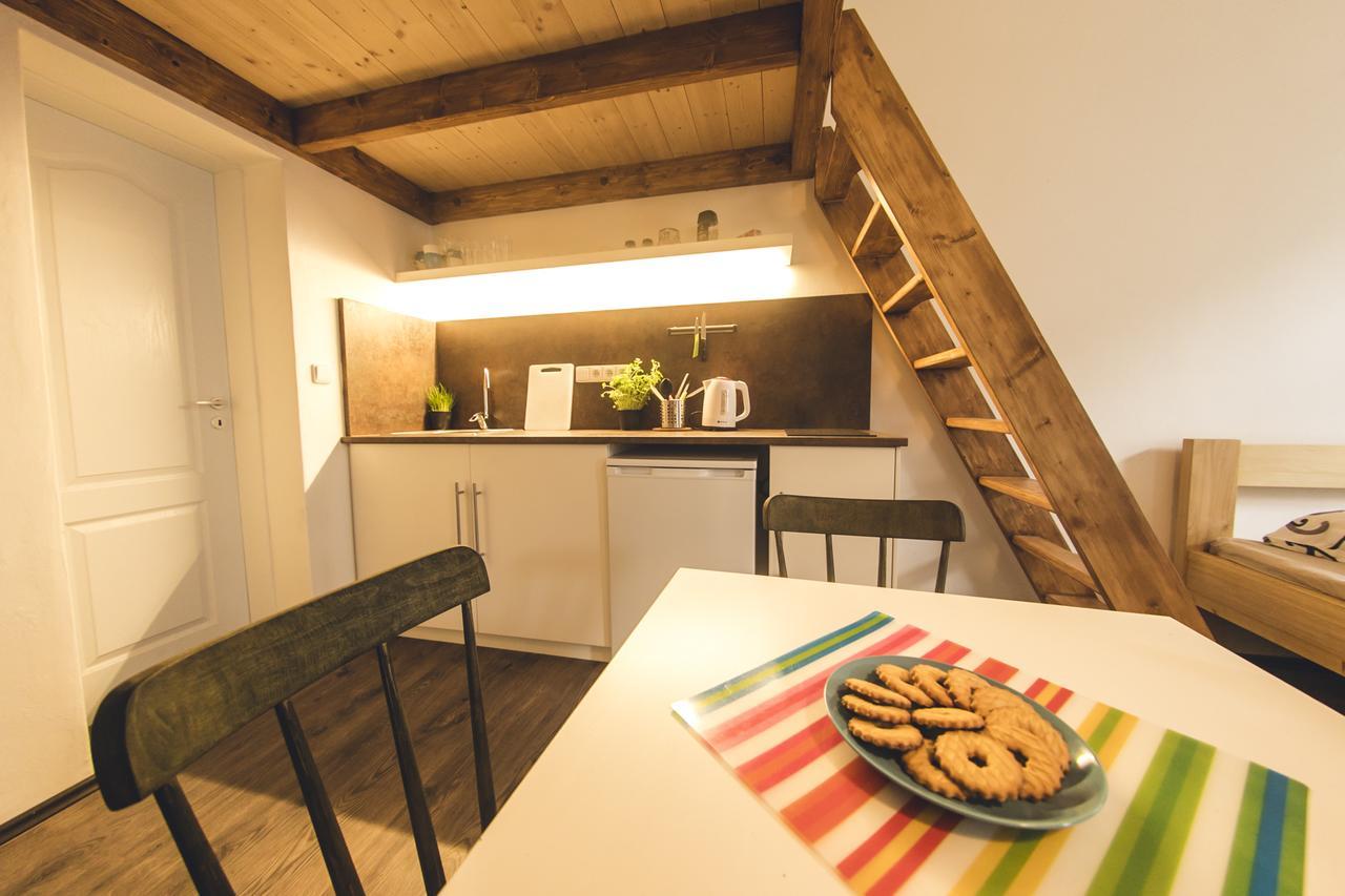 Freedom Rooms & Apartments プラハ 部屋 写真