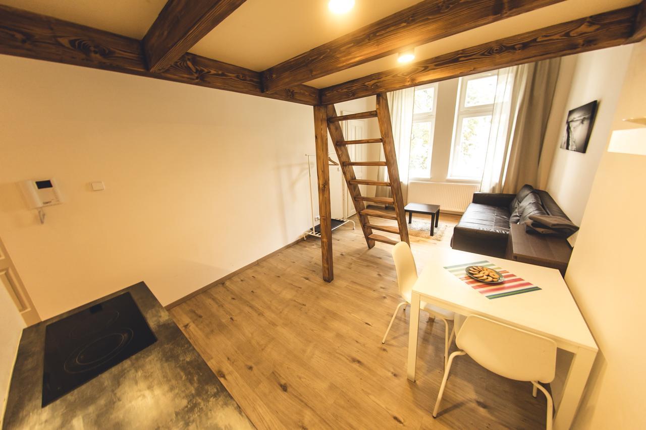 Freedom Rooms & Apartments プラハ 部屋 写真