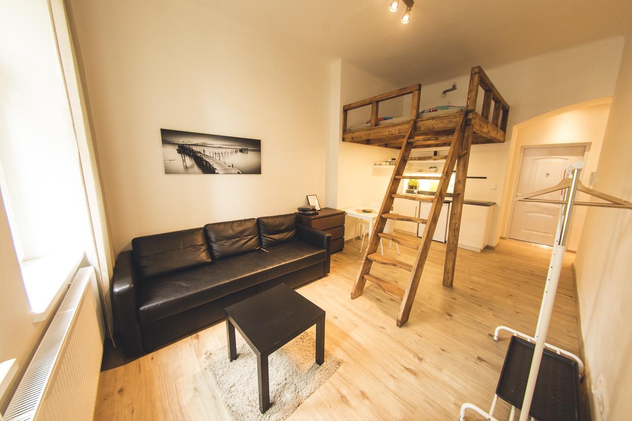 Freedom Rooms & Apartments プラハ エクステリア 写真